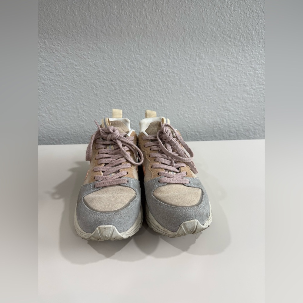 Veja Women's Sneakers in Cream and Pink - Picture 6 of 9